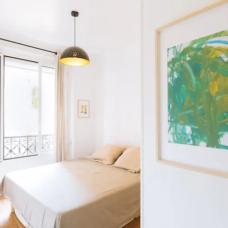 Family Spacious&central 1bd For 4 *